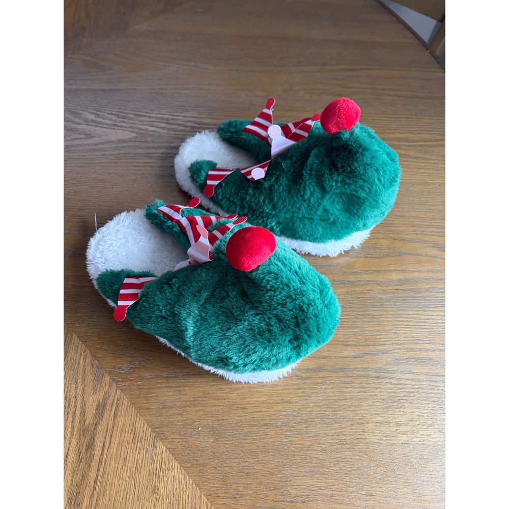 Christmas Elf Plush Slippers Green Faux Fur Holiday House Shoes S/M